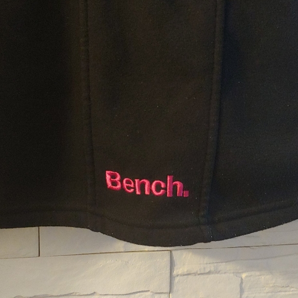 Bench Fleece Jacket - Picture 9 of 9